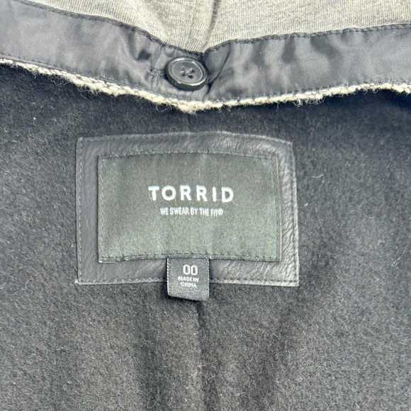 Torrid Faux Leather Motorcycle Hooded Bomber Jacket Size 10 M/L - Picture 5 of 13